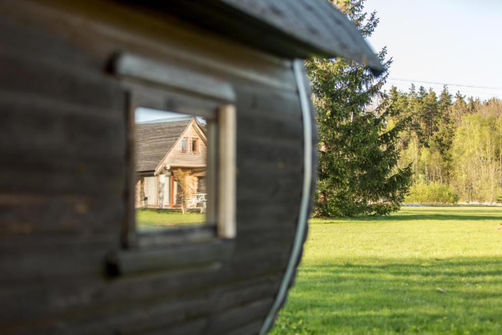 Saarelux Riverise Villa Moraste Kültér fotó